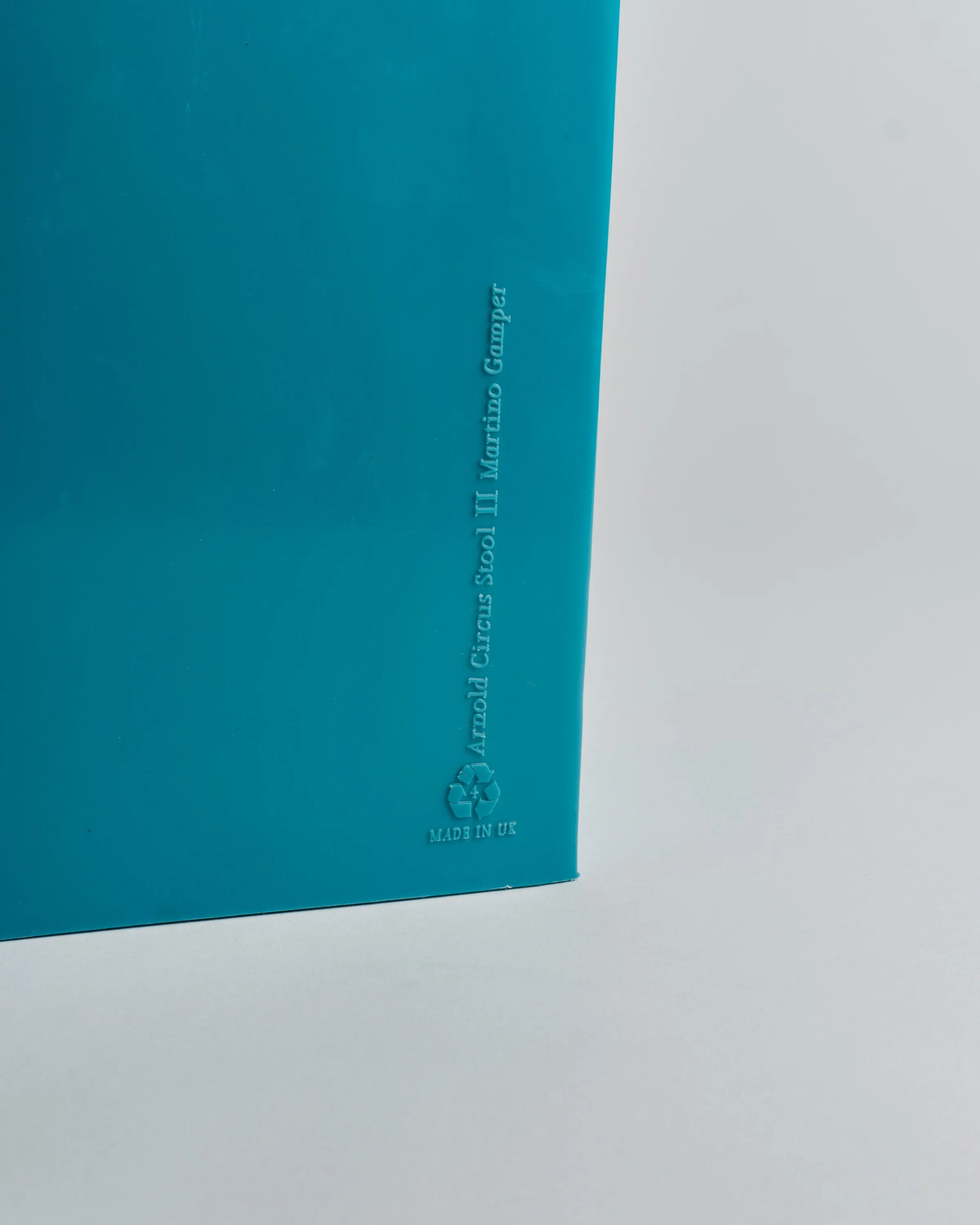 Arnold Circus Stool (Turquoise)