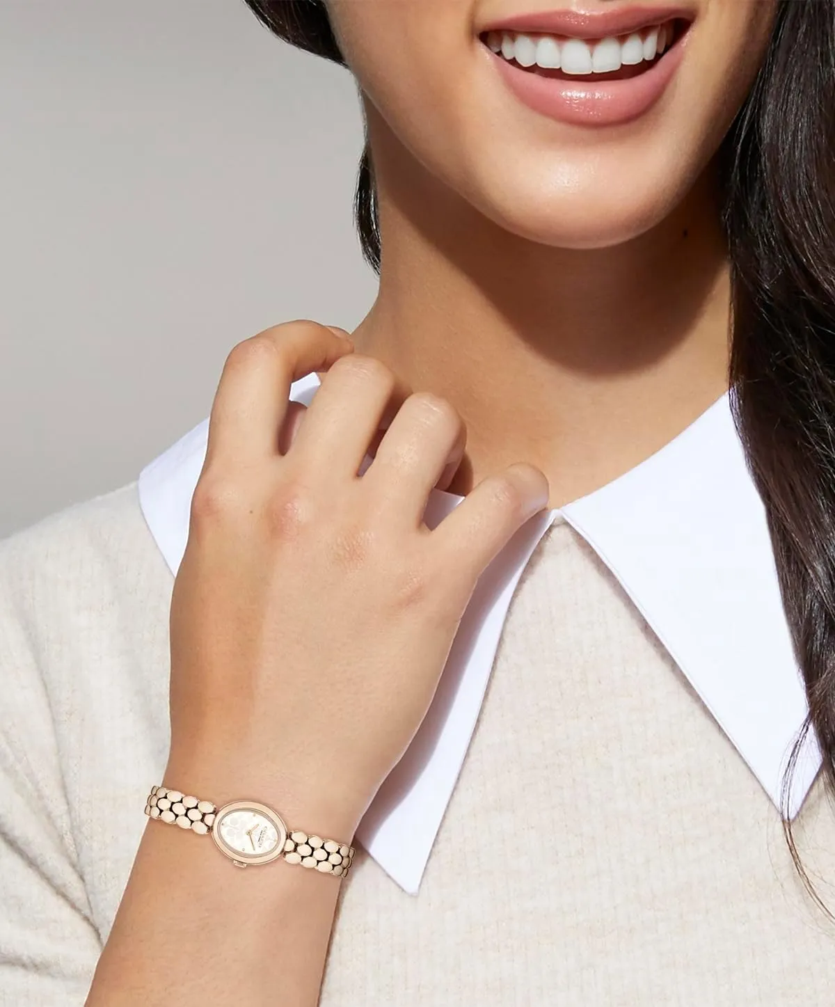 Coach Sammy Women's - 2H Quartz Watch - Stainless Steel Bracelet - Water Resistant up to 3ATM/30 Meters - Gift for Her - Modern Design - Perfect for Everyday Wear - 22.5mm