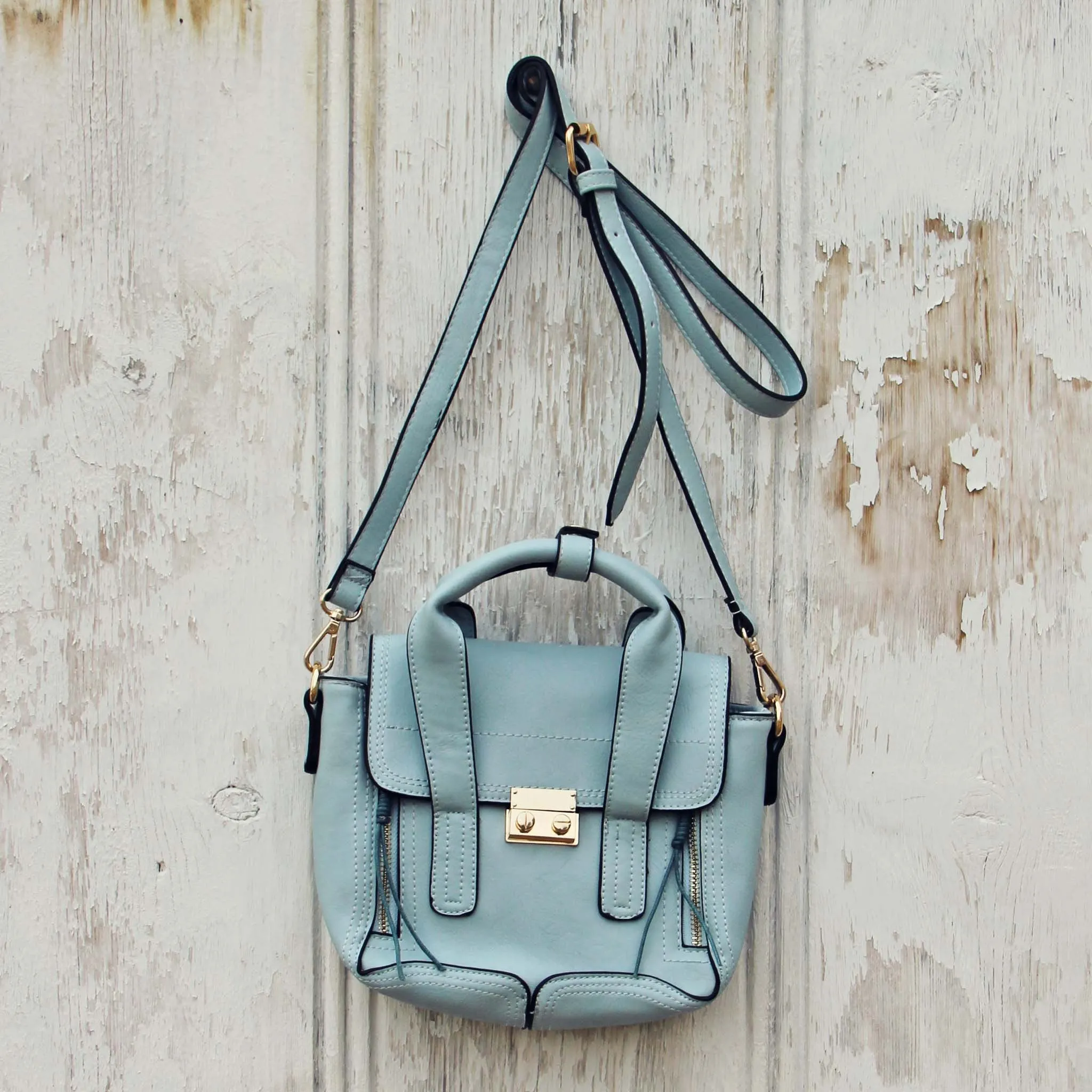 Desert Dweller Tote in Sky