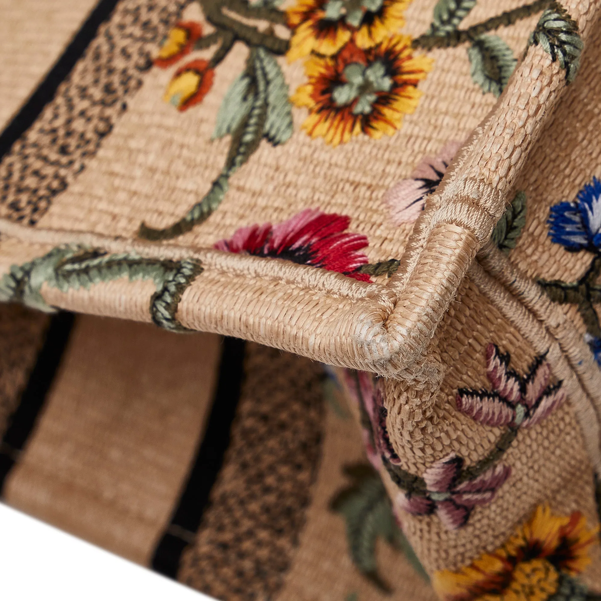 DIOR Medium Petite Fleurs Raffia Book Tote Tote Bag