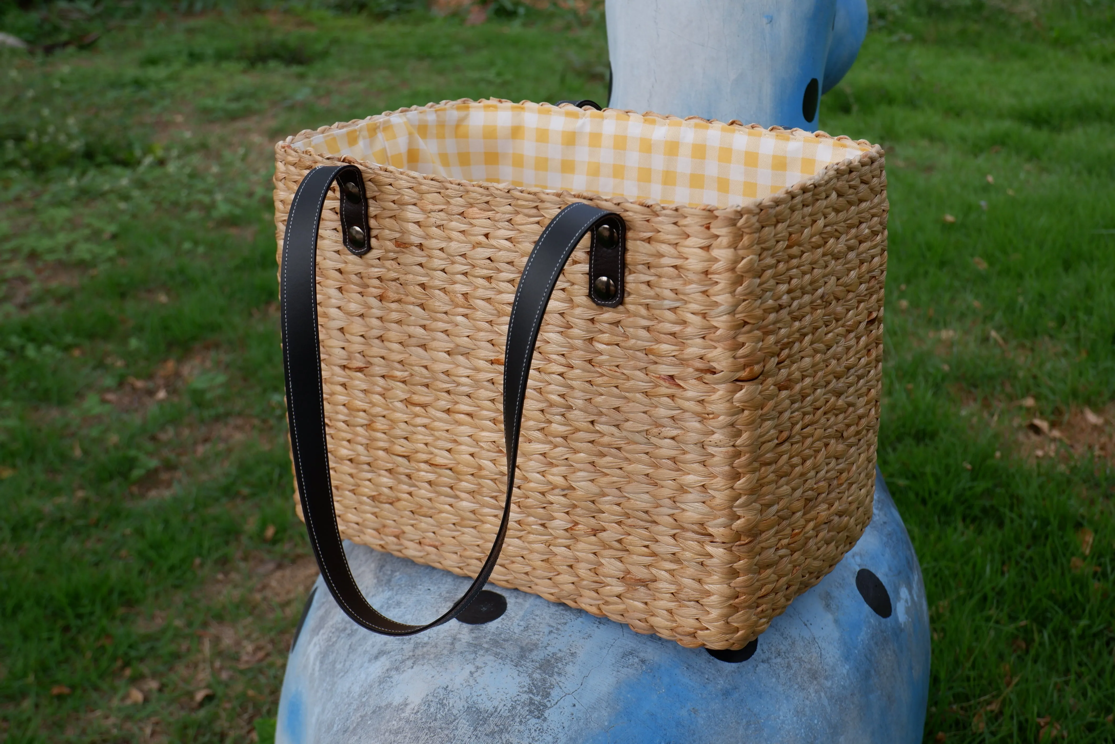 straw basket beach tote with leather handles