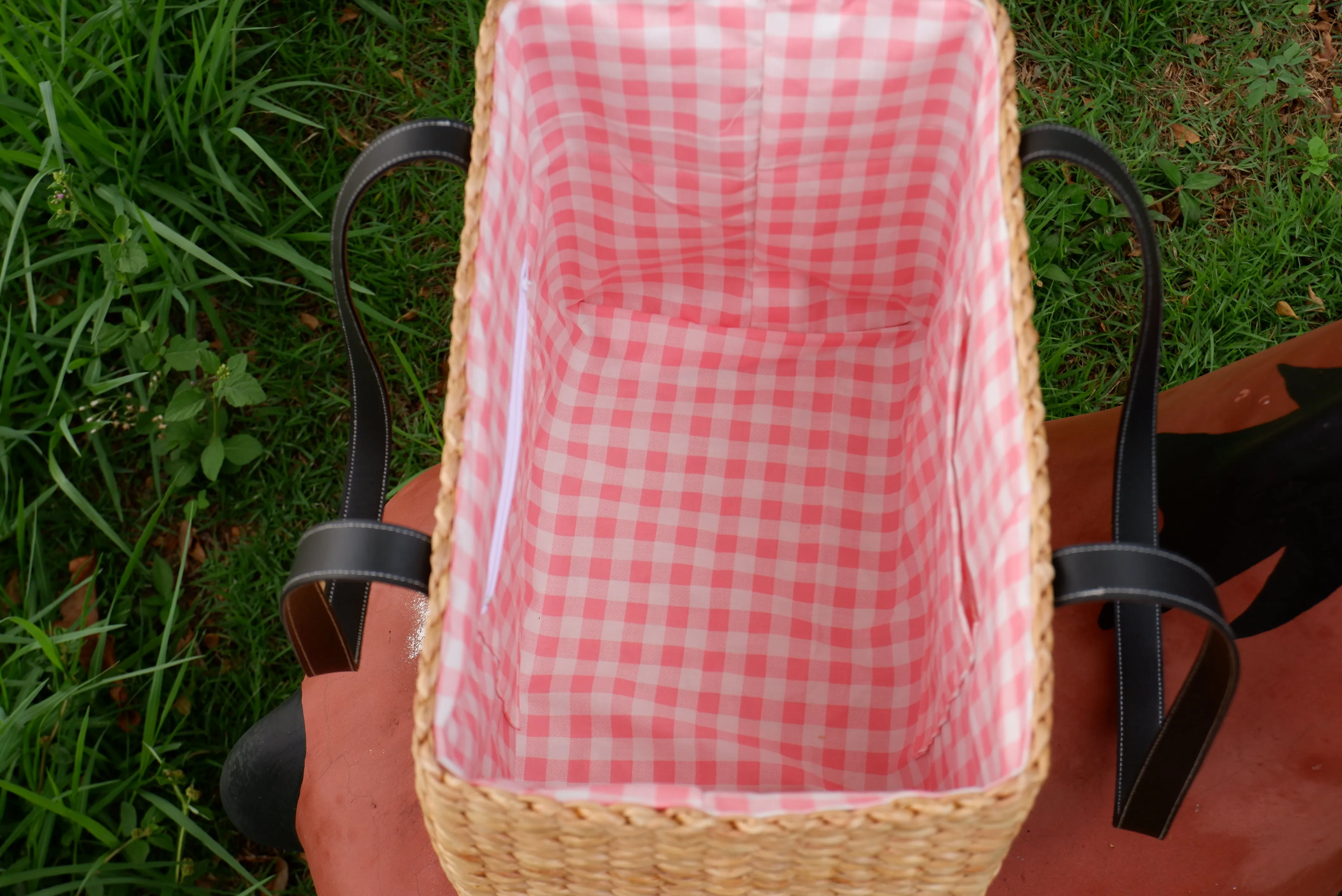straw basket beach tote with leather handles