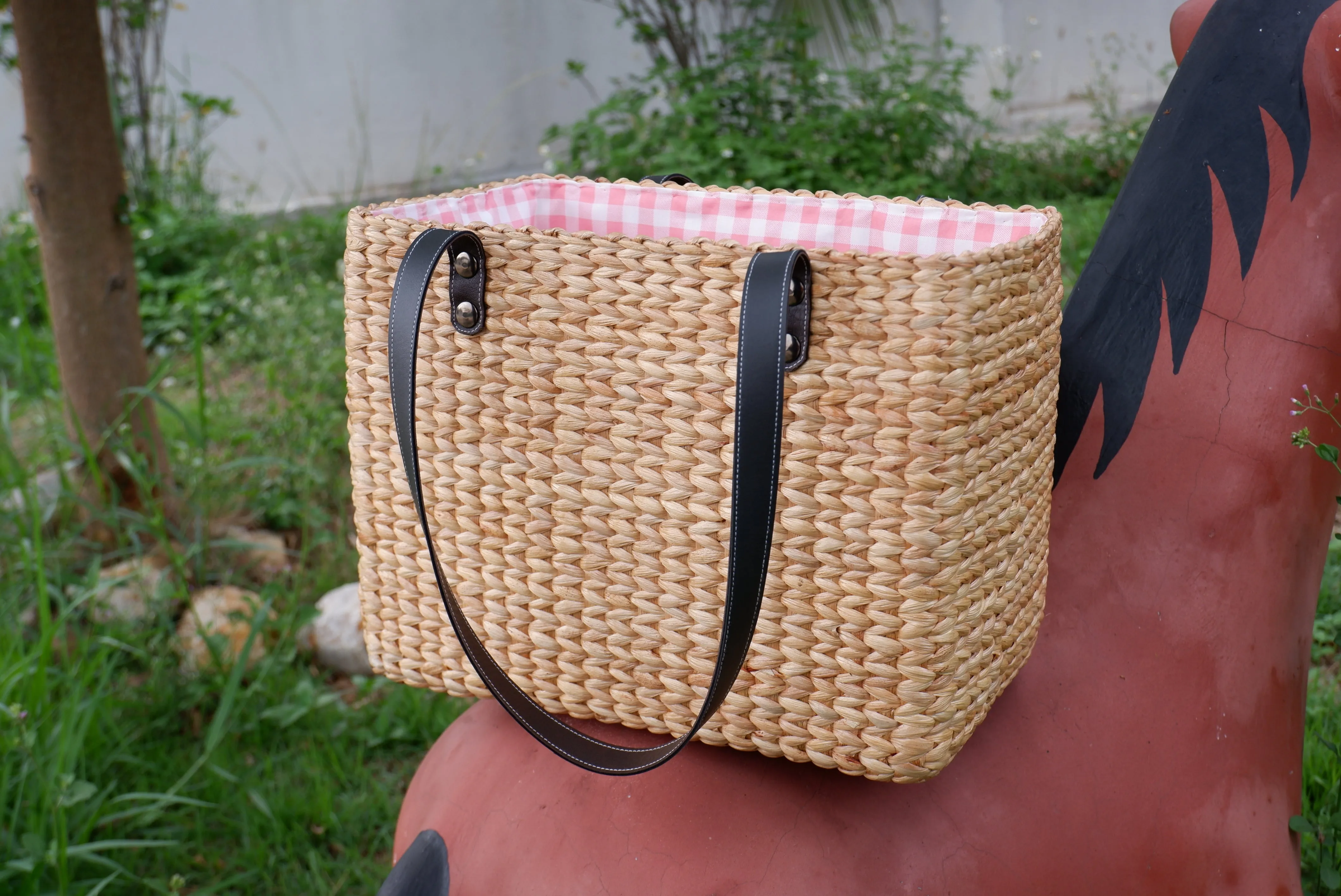 straw basket beach tote with leather handles