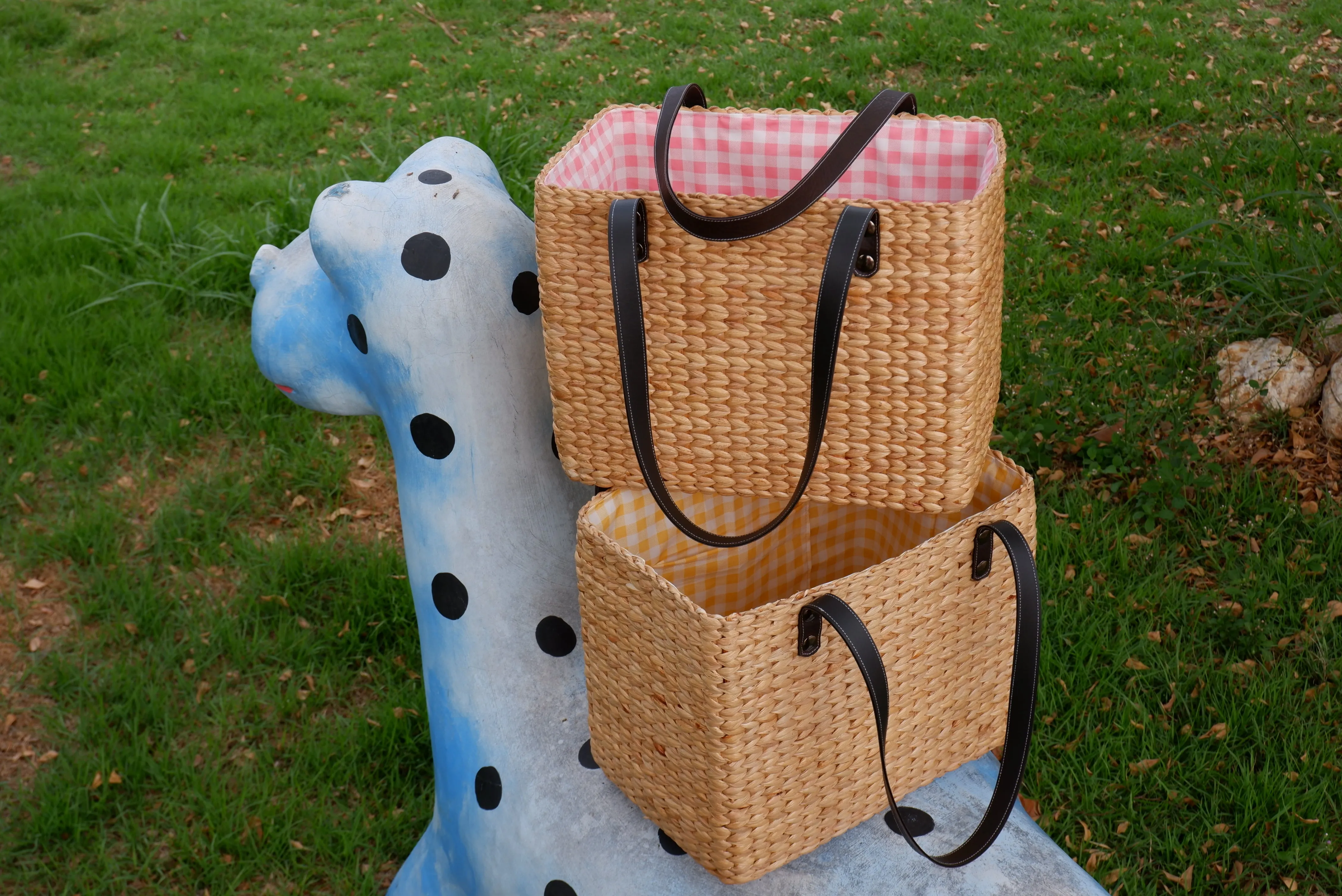 straw basket beach tote with leather handles