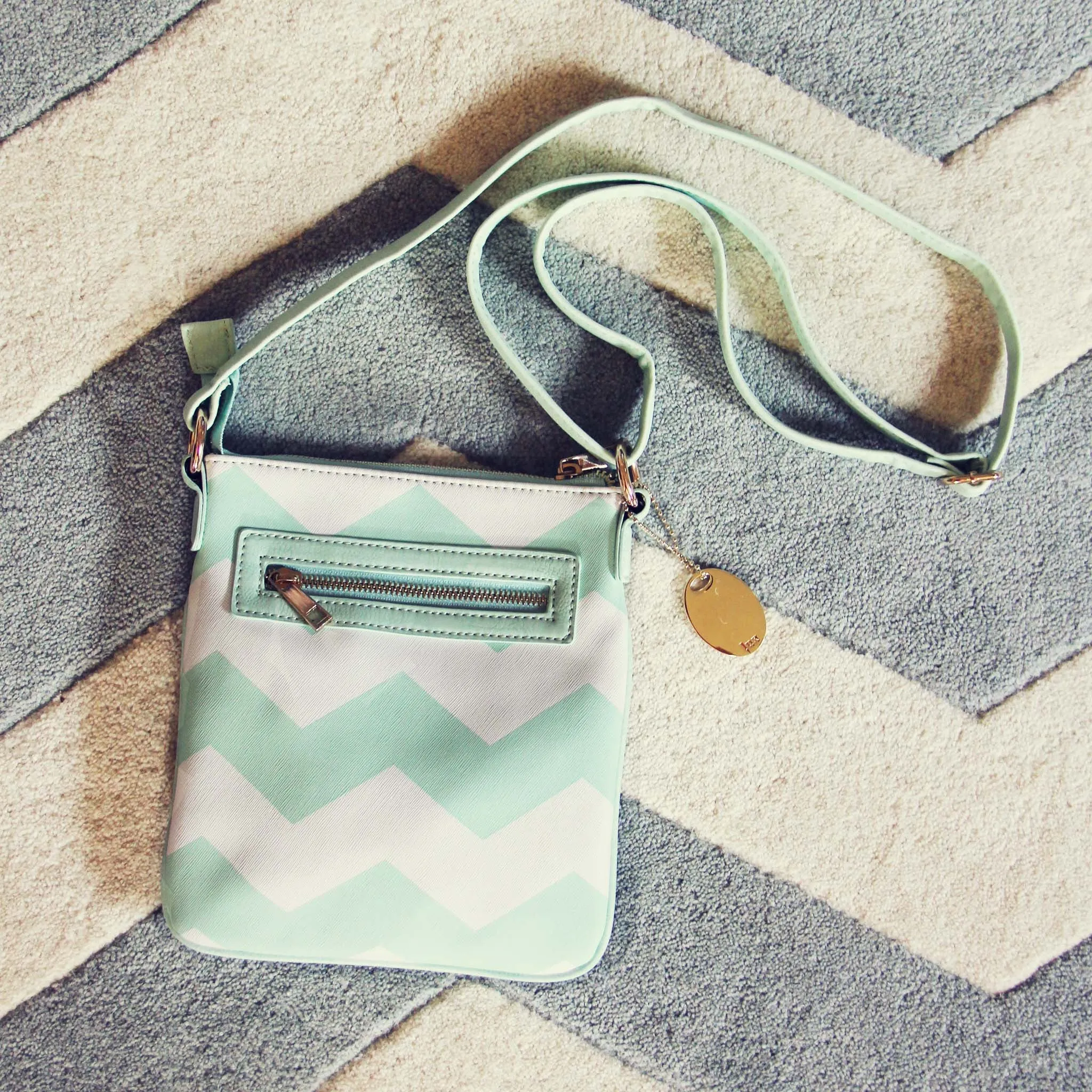 The Chevron Cross Body Tote in Mint